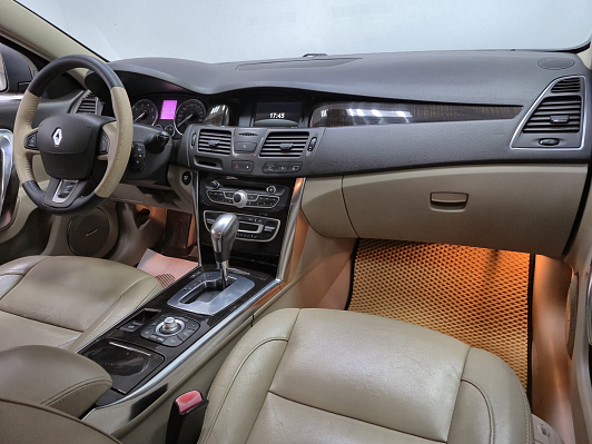 Renault Latitude Privilege, 2012 года, пробег 234550 км