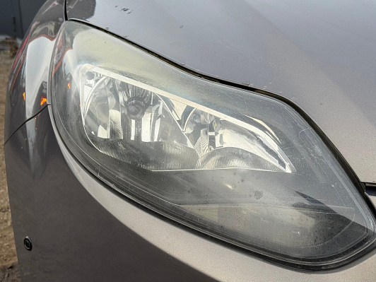 Ford Focus SYNC Edition, 2012 года, пробег 208000 км