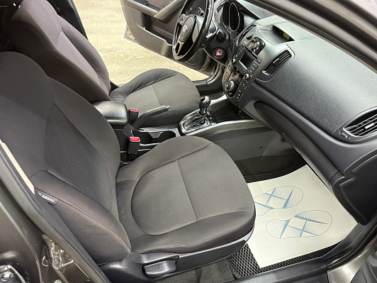 Kia Cerato, 2012 года, пробег 201501 км