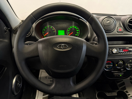 Lada (ВАЗ) Granta, 2015 года, пробег 95500 км