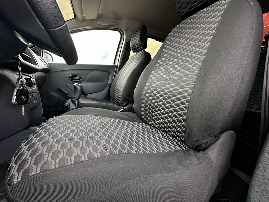 Renault Logan Access, 2019 года, пробег 78500 км