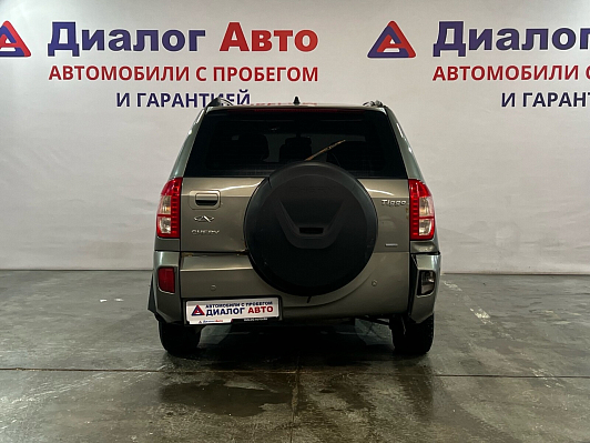 CHERY Tiggo (T11), 2013 года, пробег 198000 км