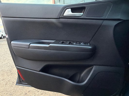 Kia Sportage Prestige, 2018 года, пробег 144749 км