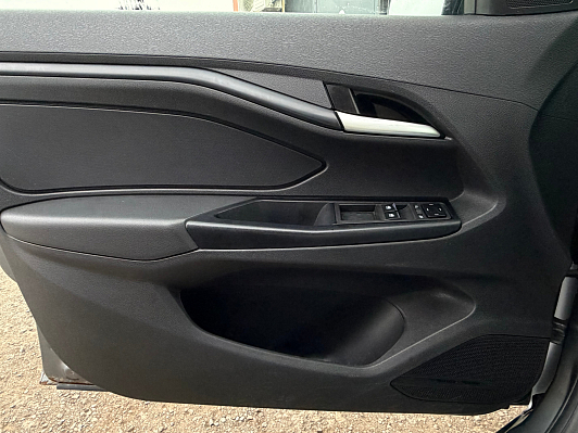 Lada (ВАЗ) Vesta 50 Anniversary, 2016 года, пробег 157039 км
