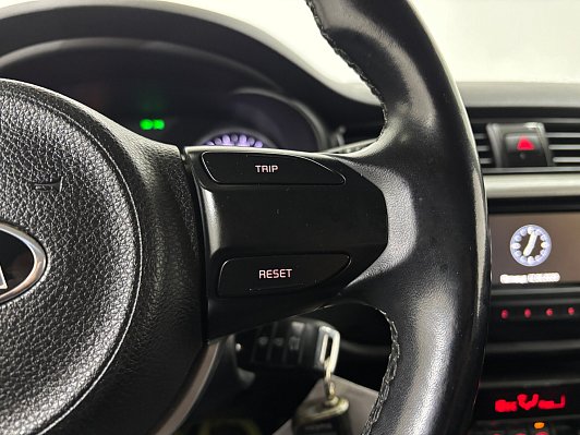Kia Rio, 2017 года, пробег 125190 км