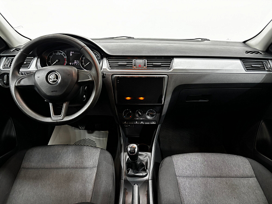 Skoda Rapid Hockey Edition Active, 2018 года, пробег 140000 км