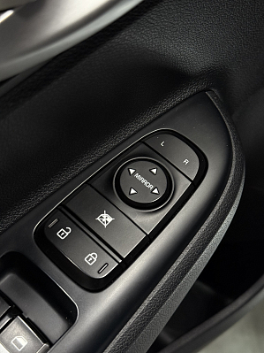 Kia Rio, 2019 года, пробег 97000 км