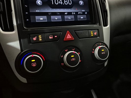 Kia Ceed, 2012 года, пробег 285721 км
