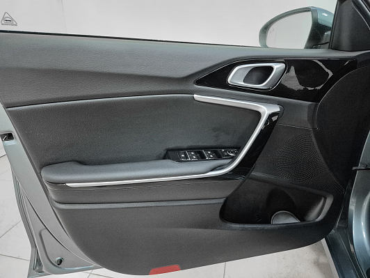 Kia Ceed, 2022 года, пробег 48683 км