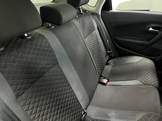 Volkswagen Polo Comfortline, 2018 года, пробег 78000 км