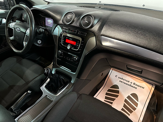 Ford Mondeo Ghia, 2012 года, пробег 166000 км