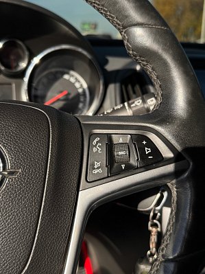 Opel Astra Sport, 2013 года, пробег 180917 км