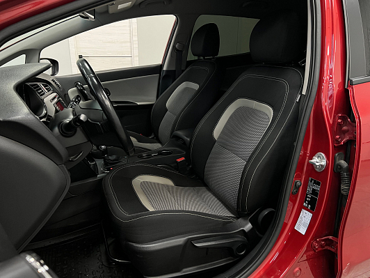Kia Ceed Luxe, 2015 года, пробег 79127 км