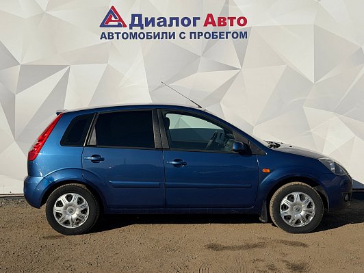 Ford Fiesta Ghia, 2007 года, пробег 242700 км