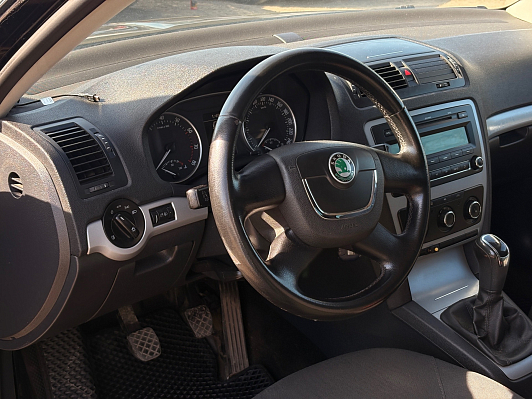 Skoda Octavia Ambition, 2012 года, пробег 222371 км