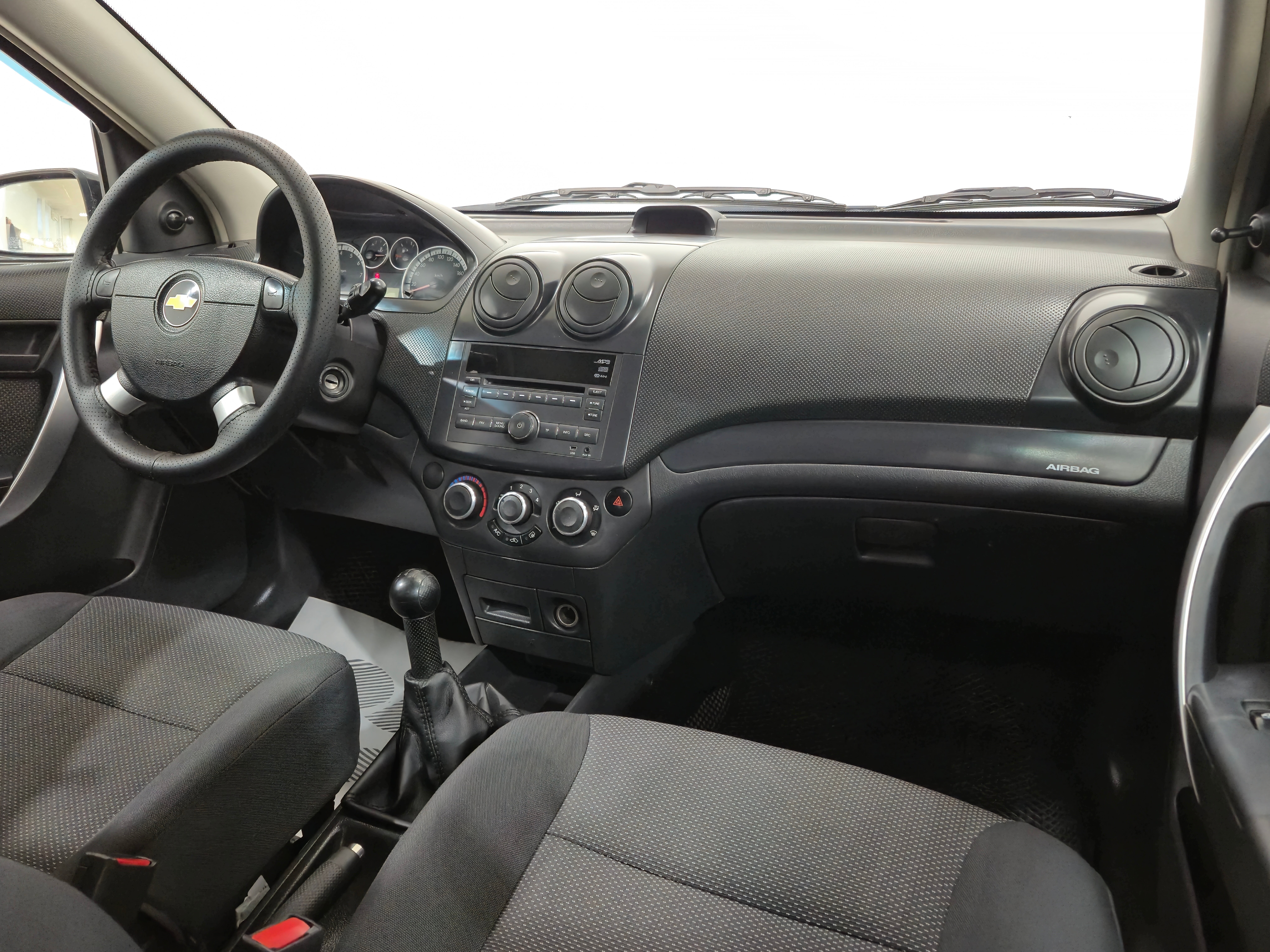 Chevrolet Aveo LS high, 2011 года, пробег 179820 км