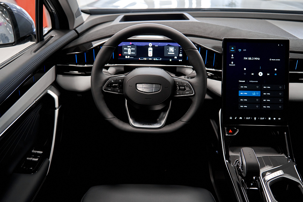 Geely Atlas Flagship Sport, голубой