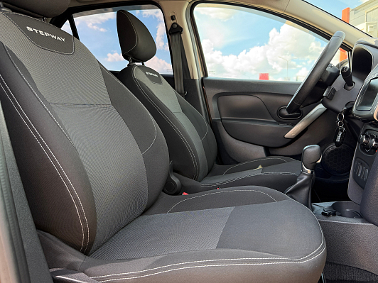 Renault Logan Stepway Life City, 2022 года, пробег 148608 км