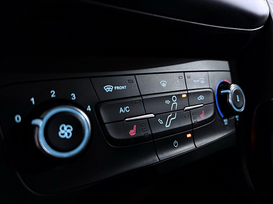 Ford Focus SYNC Edition, 2017 года, пробег 156127 км