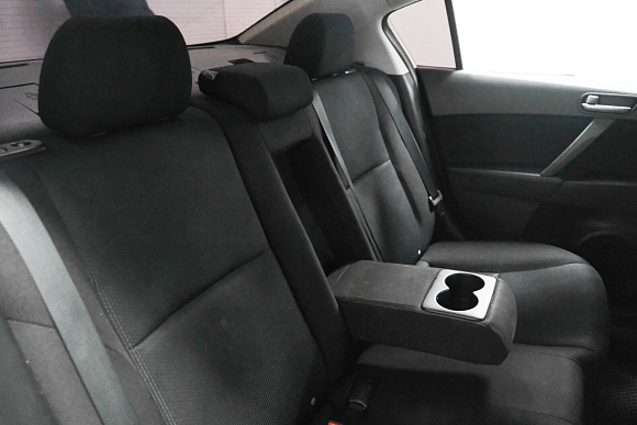 Mazda 3, 2010 года, пробег 278196 км