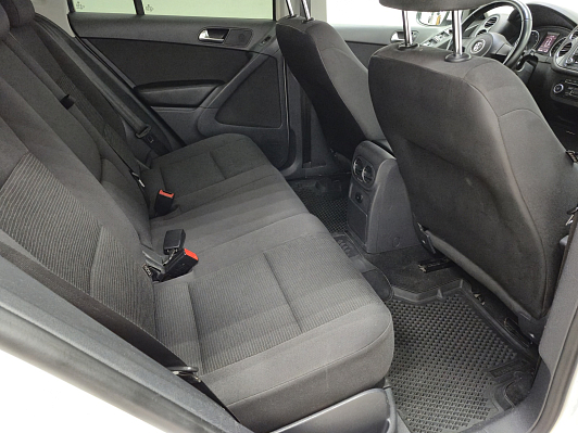 Volkswagen Tiguan Trend&Fun, 2011 года, пробег 259495 км
