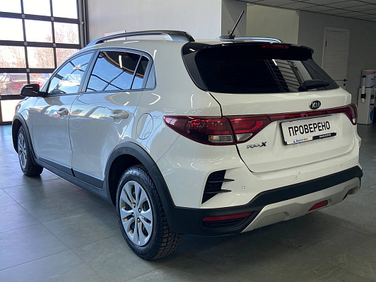 Kia Rio Luxe, 2021 года, пробег 99383 км