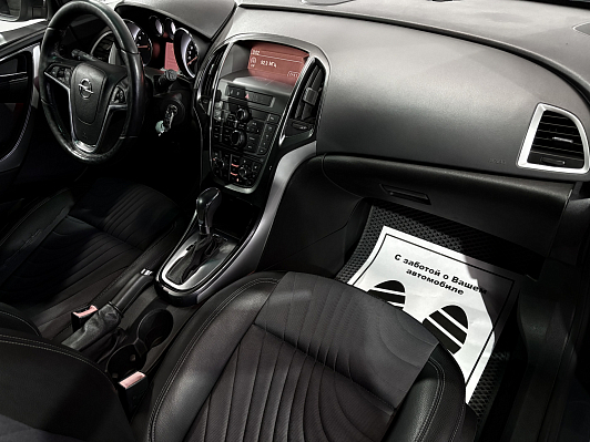 Opel Astra Cosmo, 2013 года, пробег 160000 км