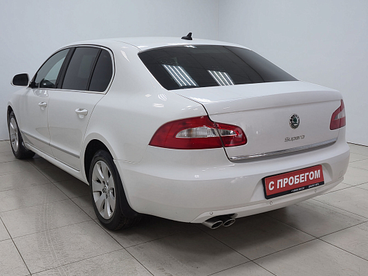Skoda Superb, 2011 года, пробег 244818 км