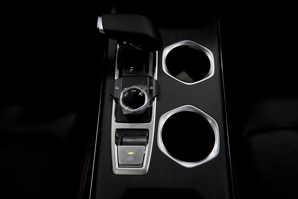 Changan UNI-S , серый