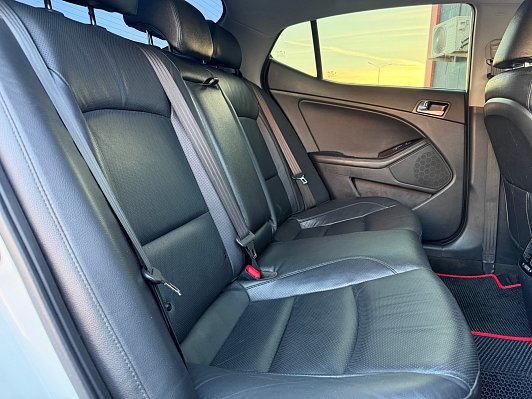 Kia Optima Luxe, 2015 года, пробег 181500 км