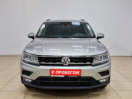 Volkswagen Tiguan Comfortline, 2019 года, пробег 133220 км
