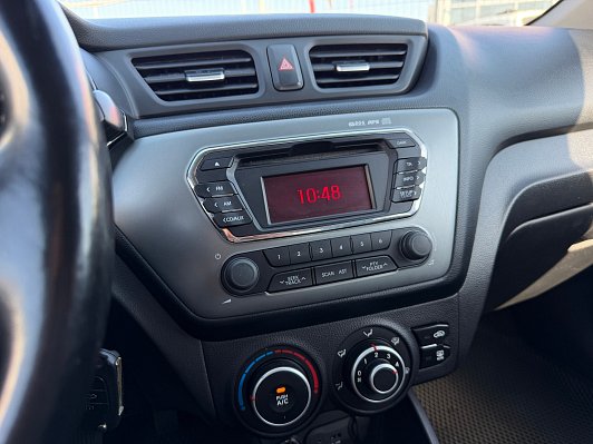 Kia Rio, 2015 года, пробег 90535 км