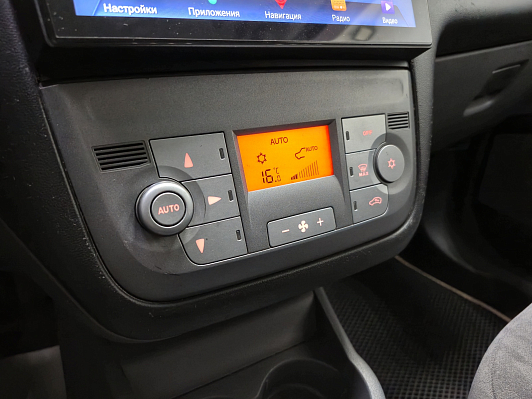 Fiat Linea Emotion, 2011 года, пробег 220925 км