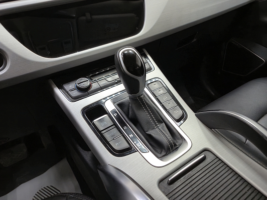 Geely Atlas Люкс + Yandex Auto, 2020 года, пробег 87778 км