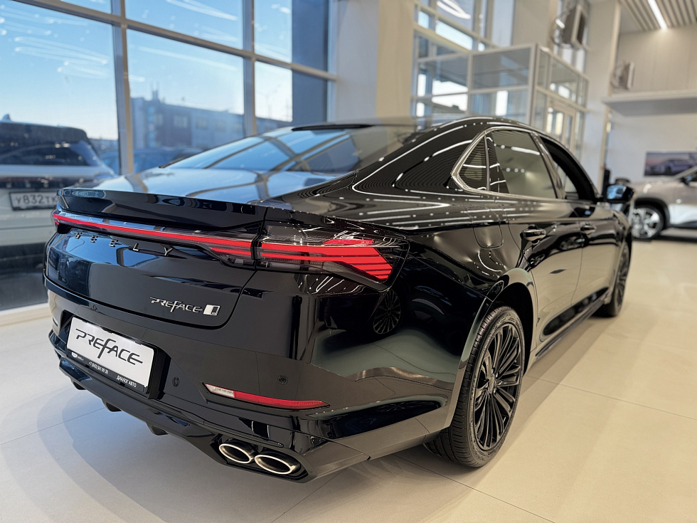 Geely Preface Люкс, черный