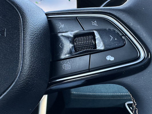 Geely Monjaro, 2023 года, пробег 6500 км