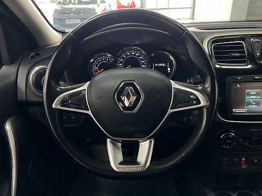 Renault Logan Stepway Drive, 2020 года, пробег 141000 км