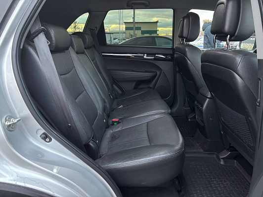Kia Sorento Luxe, 2013 года, пробег 210300 км