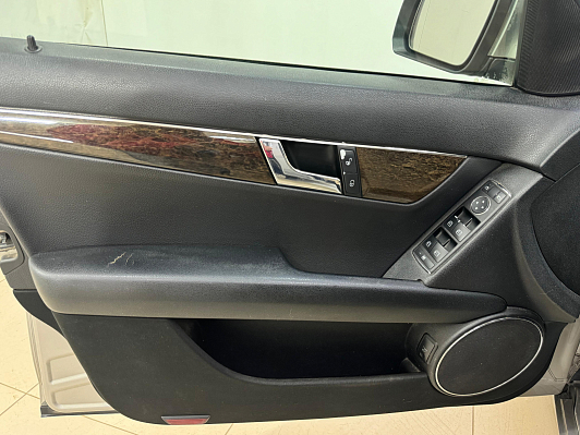 Mercedes-Benz C-Класс, 2007 года, пробег 272387 км