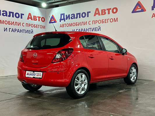 Opel Corsa Color Edition, 2014 года, пробег 87000 км