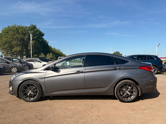 Hyundai i40 Lifestyle Plus, 2014 года, пробег 196652 км