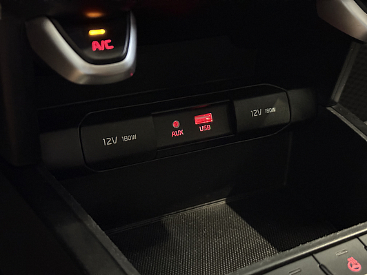 Kia Rio Comfort, 2020 года, пробег 106200 км