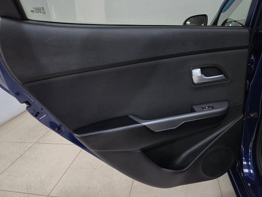 Kia Rio Luxe, 2015 года, пробег 134982 км