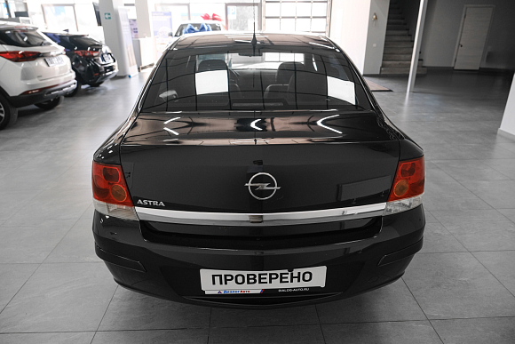 Opel Astra Cosmo, 2014 года, пробег 144000 км