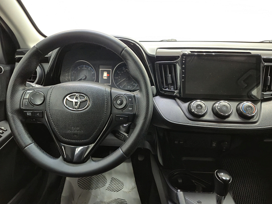 Toyota RAV4, 2017 года, пробег 138906 км