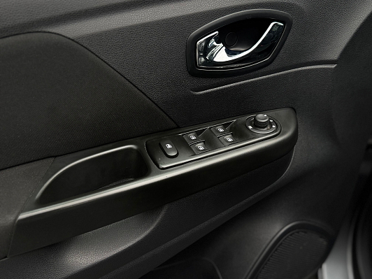 Renault Kaptur Drive, 2017 года, пробег 72540 км