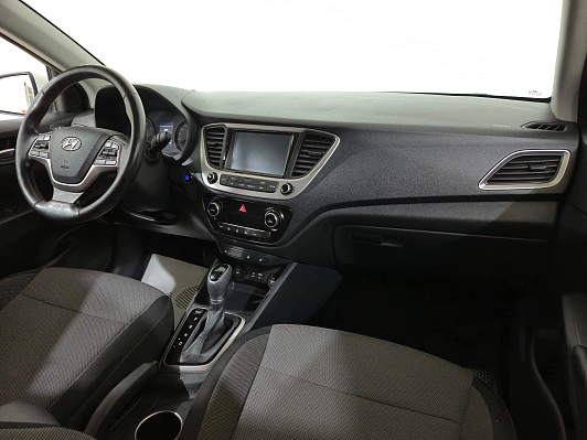 Hyundai Solaris Elegance, 2018 года, пробег 56547 км