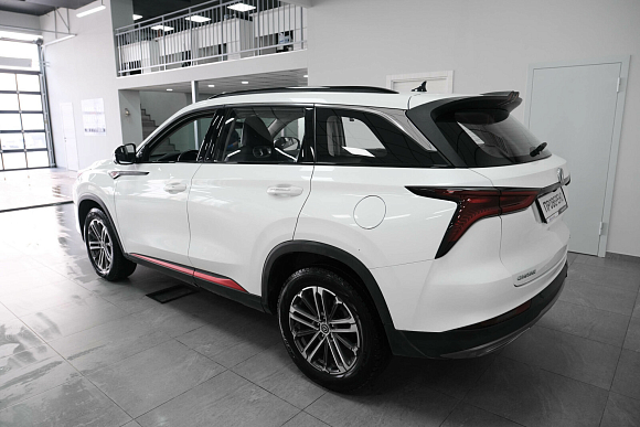 Changan CS75 Plus Luxury, 2023 года, пробег 56000 км