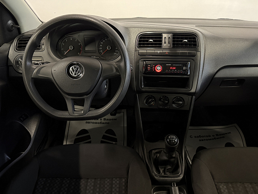 Volkswagen Polo Trendline, 2020 года, пробег 90756 км
