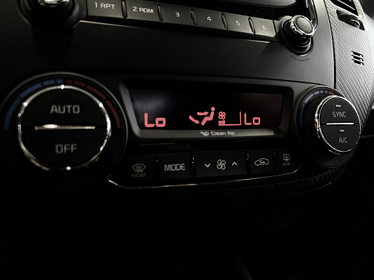 Kia Cerato Prestige, 2017 года, пробег 80000 км
